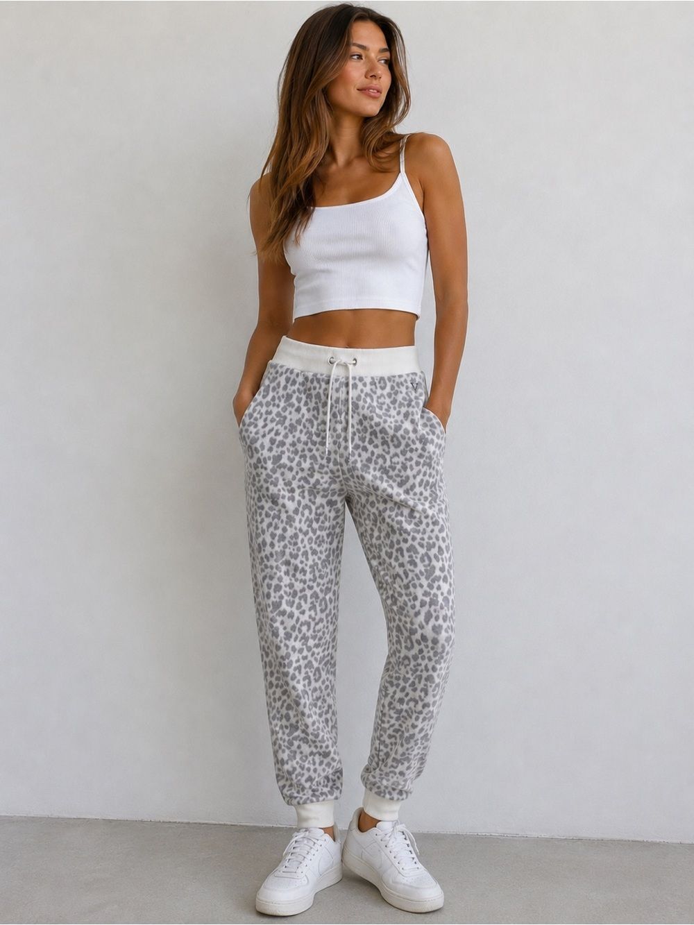 Victoria’s  Secret Women’s Animal Print Jogger Size L White Gray Cotton Blend